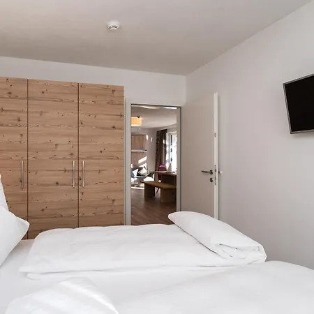 Adler Aparthotel 4*