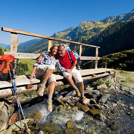 Adler Saalbach-Hinterglemm